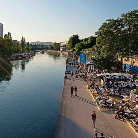 Smart Apt Mit Balkon Am Augarten Park Naehe Zentrum Wien Eksteriør billede