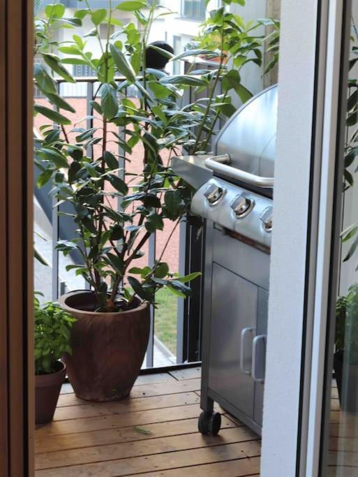 Smart Apt Mit Balkon Am Augarten Park Naehe Zentrum Wien Eksteriør billede